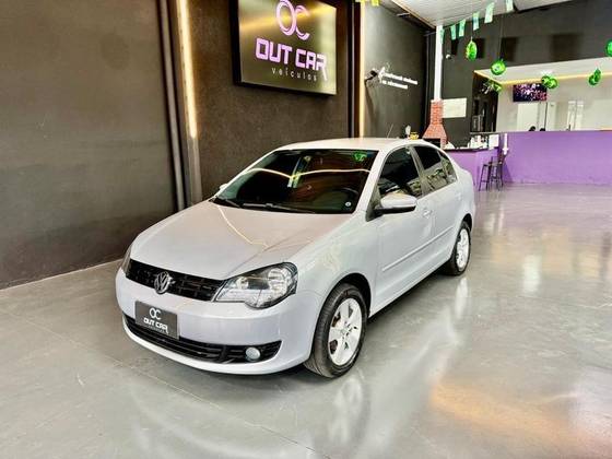 VOLKSWAGEN POLO SEDAN 1.6 MI 8V FLEX 4P MANUAL VOLKSWAGEN POLO SEDAN 1.6 MI 8V FLEX 4P MANUAL
